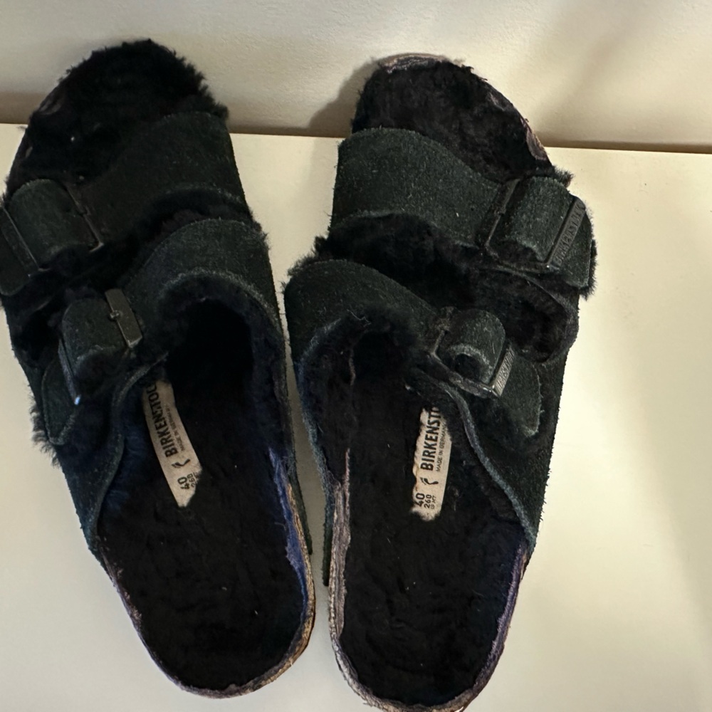 Birkenstock Black Fuzzy Sandals